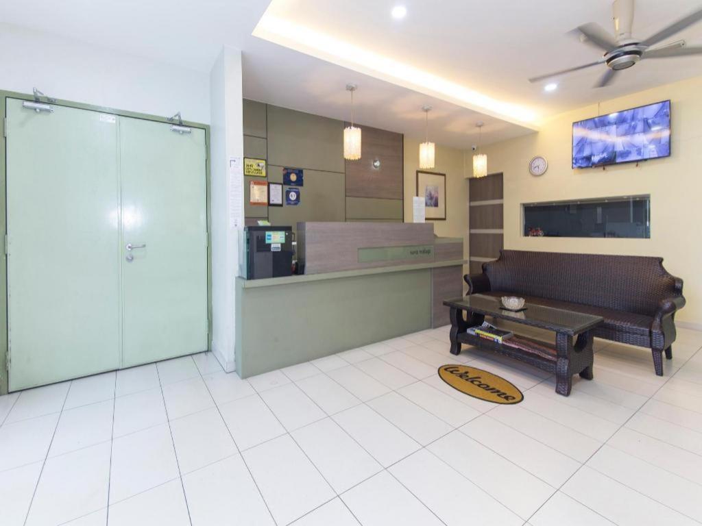 Suria Malaqa Hotel 2*