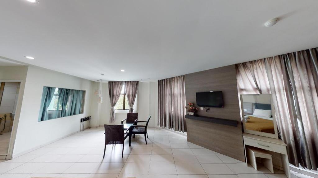 Suria Malaqa Hotel